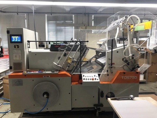Mesin Pemotong Mati Stamping Foil Otomatis Rotary 750 X 560mm
