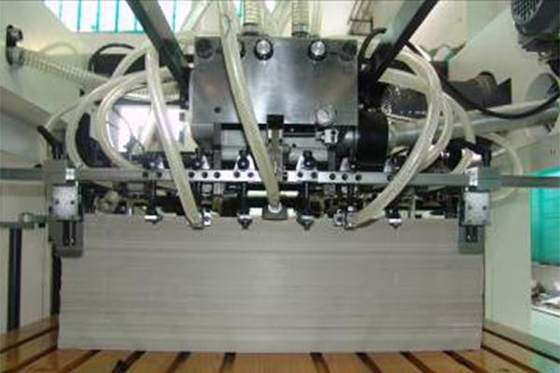 Mesin Stamping dan Die-Cutting Foil Format Besar Otomatis Ecoographix
