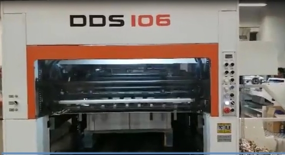 Mesin Pemotong Mati Stamping Foil Format Besar Otomatis 7000 lembar Per Jam