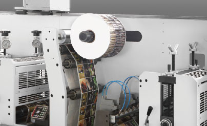 Kecepatan Tinggi Sepenuhnya Terkendali Servo Printer Modular 8 Warna Flexo Dengan Layar Sentuh Bergerak