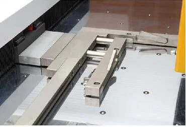 EcooGraphix Automatic Double Guide Stripping Machine Untuk Pengemasan