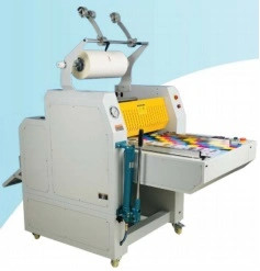 EcooGraphix 720mm Lebar Mesin Laminating Format Kecil Dengan Pemotong Untuk Penggunaan Kantor