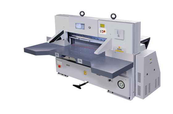 Automatic Program Control 780mm Lebar Mesin Pemotong Kertas Untuk Pencetakan