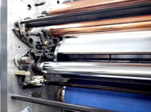 4 Up Format Multi-Color Sheet-Fed Offset Printing Press dengan Kecepatan 12000sph