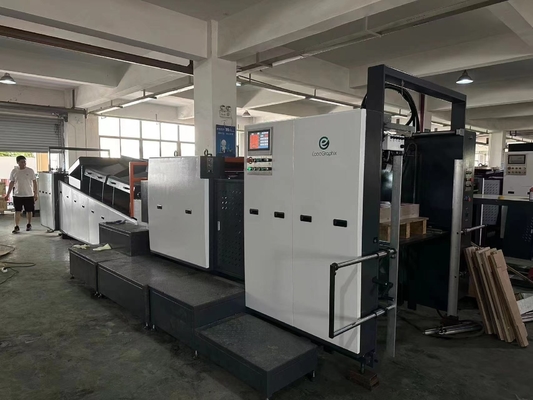 UV Lapis Lapisan Dan Kaca Mesin Otomatis Untuk Kardus
