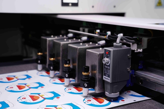 320mm Lebar Digital Roll To Roll Label Die-Cutter Mesin
