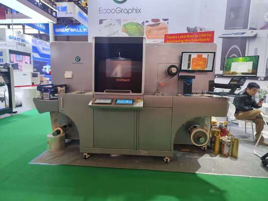 Mesin Digital Rotary UV Varnish Printing dan Cold Foiling