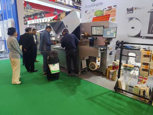 Mesin Digital Rotary UV Varnish Printing dan Cold Foiling