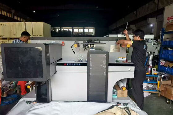 Mesin Digital Label Printing dan Cutting Integrated