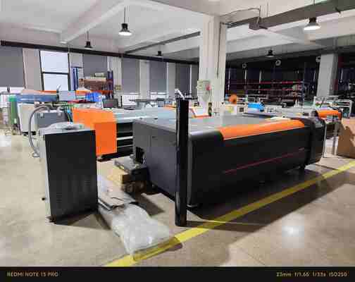 3,5m2/jam Kecepatan Output 5080dpi Resolusi 256 Saluran Laser Mesin Pencitraan Pelat Flexo CTP untuk Pembuatan Pelat CTP Flexo Berkecepatan Tinggi