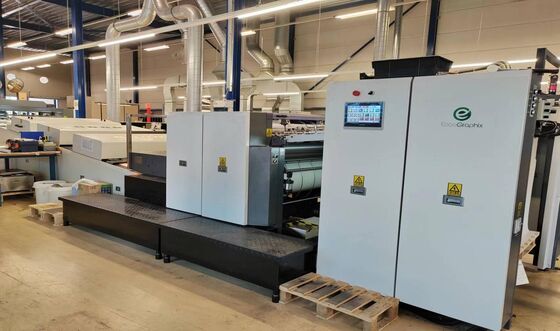 9500 sph A1 UV Spot Varnishing Machine dengan Max Sheet Size 720x1060mm dan Ketebalan 80-500gsm