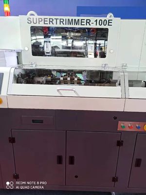 8000 Siklus / H 4 Stasiun Saddle Stitching Book Binding Machine