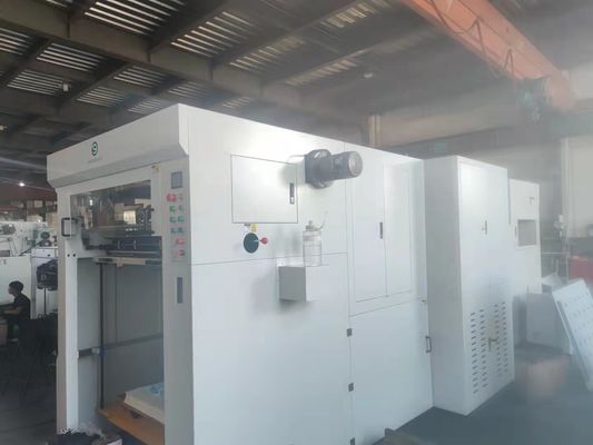 1080×780mm Penghapusan Limbah Flatbed Die Cutter 7000S/H Keakuratan Tinggi
