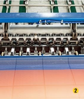 Kertas Polishing Keseluruhan Coating UV Varnishing Machine 1200mm Dua Menara