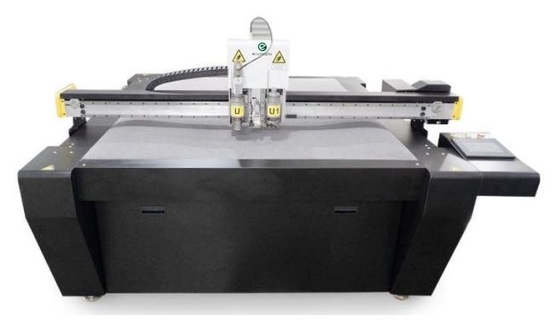 Pemotong Digital Flatbed Tebal 50mm Untuk Berbagai Papan Bergelombang