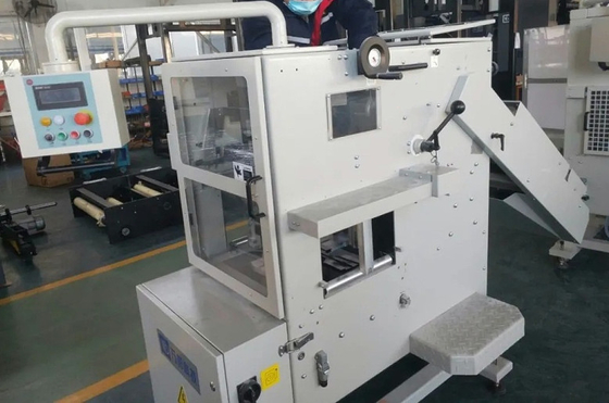 Saddle Stitching Compensating Stacker 15000 Siklus/H 660mm Feeding