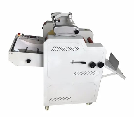 Laminator Seruling Otomatis 25m / mnt 3900W Dengan Pemotong Pemangkas